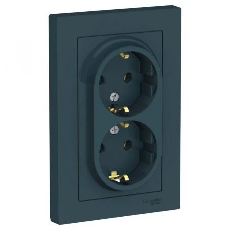 Розетка двойная 2К+З Systeme Electric AtlasDesign 16A 250V изумруд ATN000824