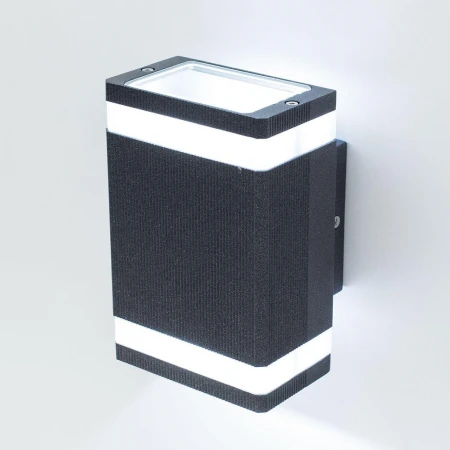 Уличный настенный светодиодный светильник Citilux CLU0005D